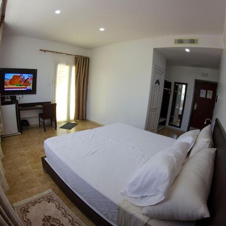 Trajan Hotel Timgad 外观 照片