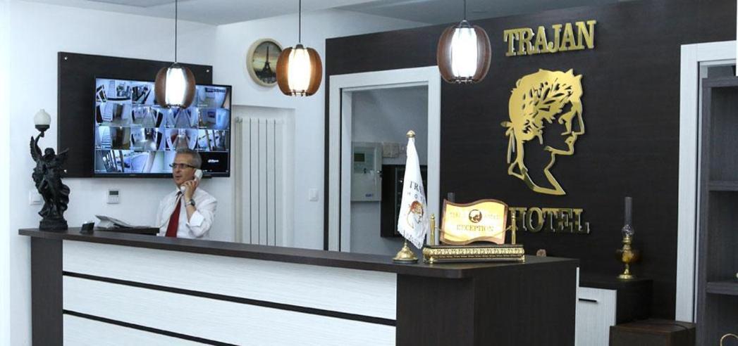 Trajan Hotel Timgad 外观 照片