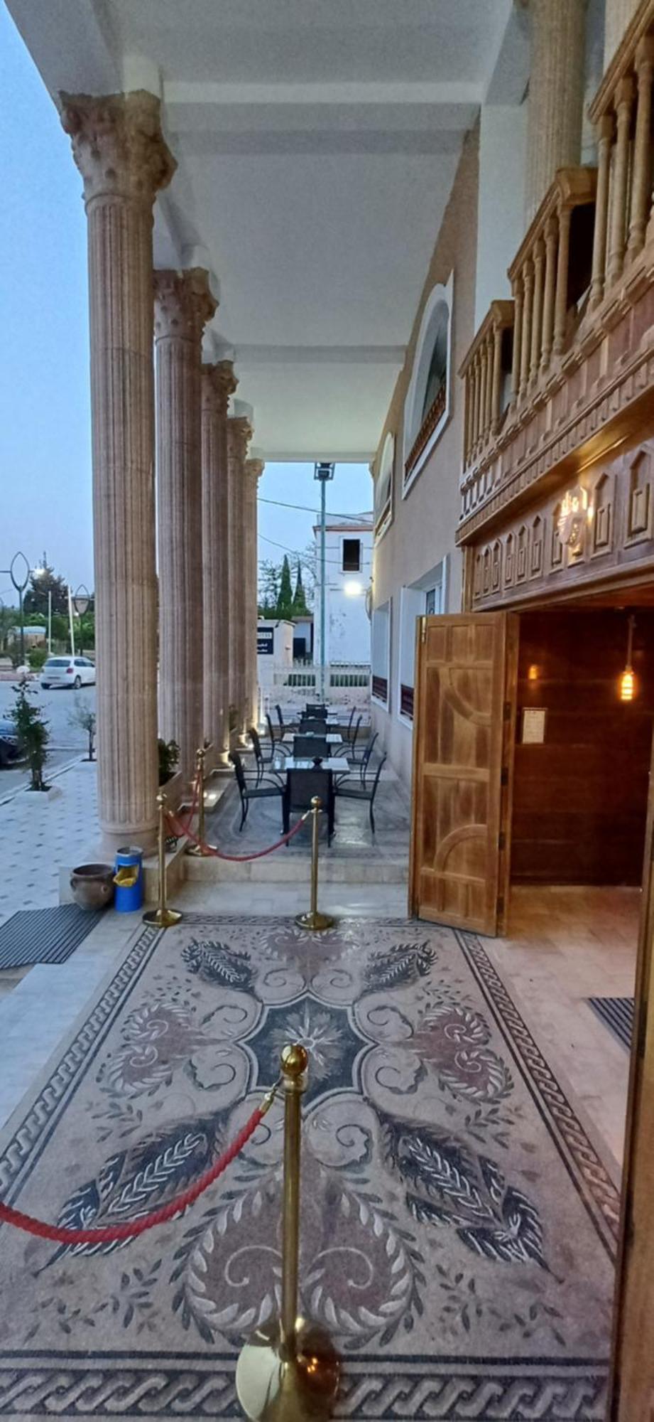 Trajan Hotel Timgad 外观 照片